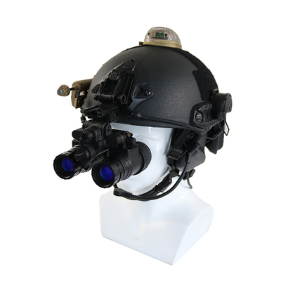 Il casco tattico militare interurbano di cappelleria ha montato il binocolo degli occhiali di protezione di visione notturna