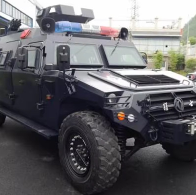 4X4 Veicolo corazzato di assalto contro le sommosse Crociera per pattuglia di frontiera, comando delle comunicazioni, assalto altri compiti