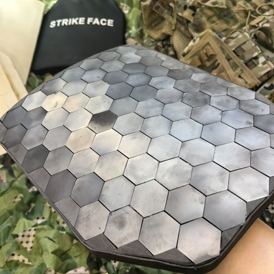 Livello di protezione massimo armatura da combattimento militare con materiali avanzati e sicurezza