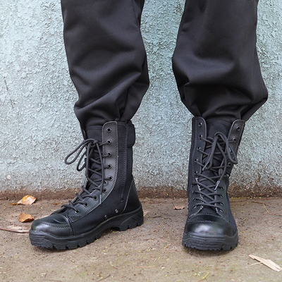Trova la tua perfetta attrezzatura con gli stivali tattici da combattimento per le operazioni tattiche