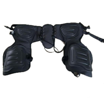 Zaino con cinture regolabili e spazi di ripostiglio