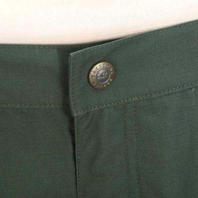 Uniforme militari, uniforme di camuffamento, uniforme da combattimento, uniforme di protezione