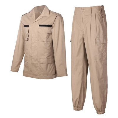 Camuffamento Indossare l'uniforme da campo per uomini