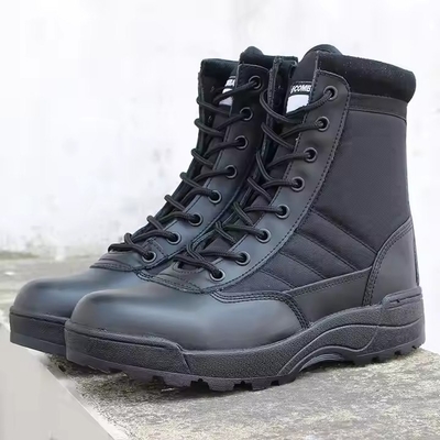 Scarpe da ginnastica per l'allenamento e l'arrampicata